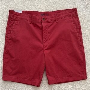BNWT Izod Saltwater Stretch Chino Shorts